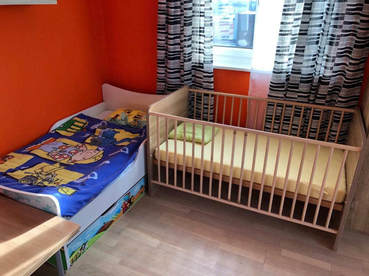 Kmheim, Cozy 103M2 Apartment, With 3 Bedroom And Covered Free Parking Place, Close To City Center Graz Luaran gambar