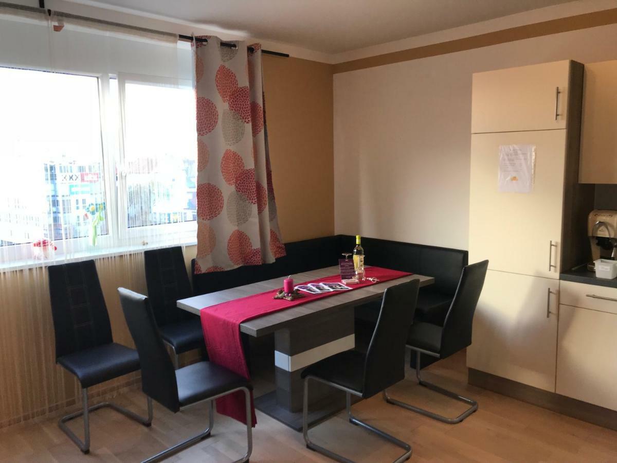 Kmheim, Cozy 103M2 Apartment, With 3 Bedroom And Covered Free Parking Place, Close To City Center Graz Luaran gambar
